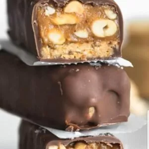 סניקרס נוגט בוטנים